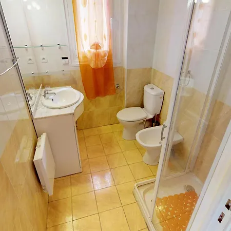 Lägenhet Au Dernier Etage Avec Terrasse, Parking Prive, Clim, Et Wifi - Centre Et A Proximite - Fr-1-196-234 *