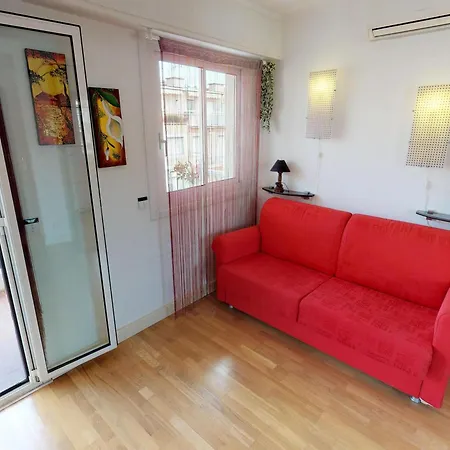 Au Dernier Etage Avec Terrasse, Parking Prive, Clim, Et Wifi - Centre Et A Proximite - Fr-1-196-234 Apartmán