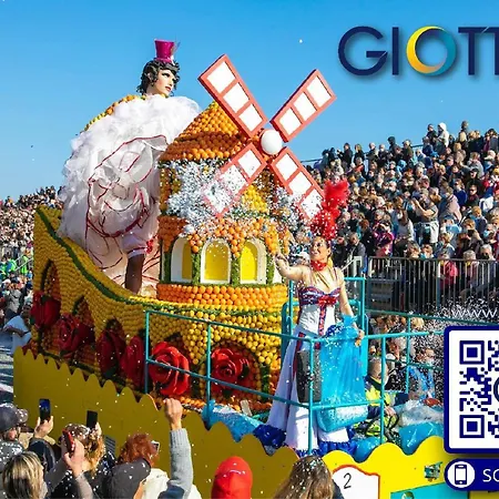 Apartament Au Dernier Etage Avec Terrasse, Parking Prive, Clim, Et Wifi - Centre Et A Proximite - Fr-1-196-234